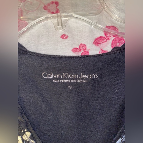 Y2K Calvin Klein Jeans P/L women’s short sleeve black and silver top - Picture 2 of 2